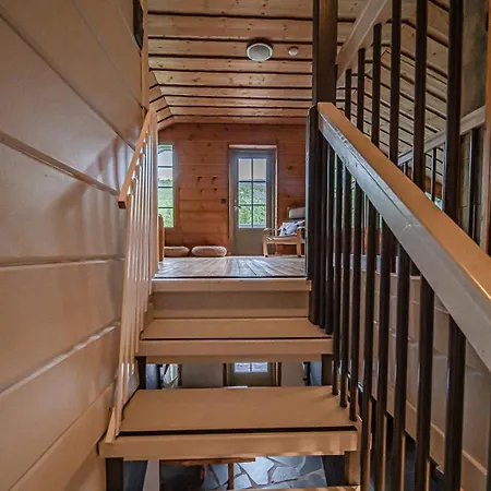 Pirkkalinna By Aavalevi *