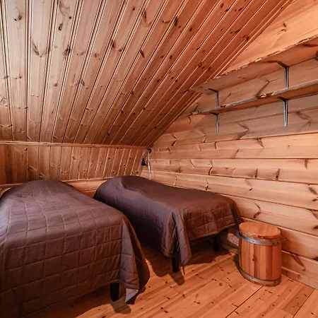 Вилла Pirkkalinna By Aavalevi *