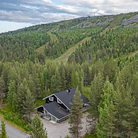 Вилла Pirkkalinna By Aavalevi Леви